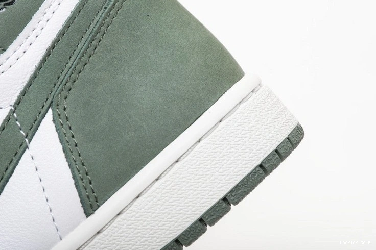 Rep 1 'Clay 555088 Jordan High - Retro OG 135 Air Green' 0511